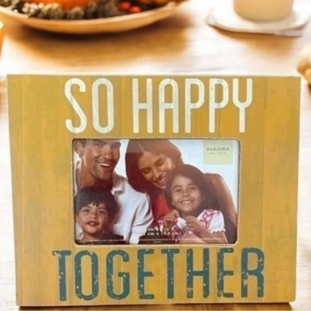 Picture Frame Set: Family Matters (1) & So Happy Together (1)